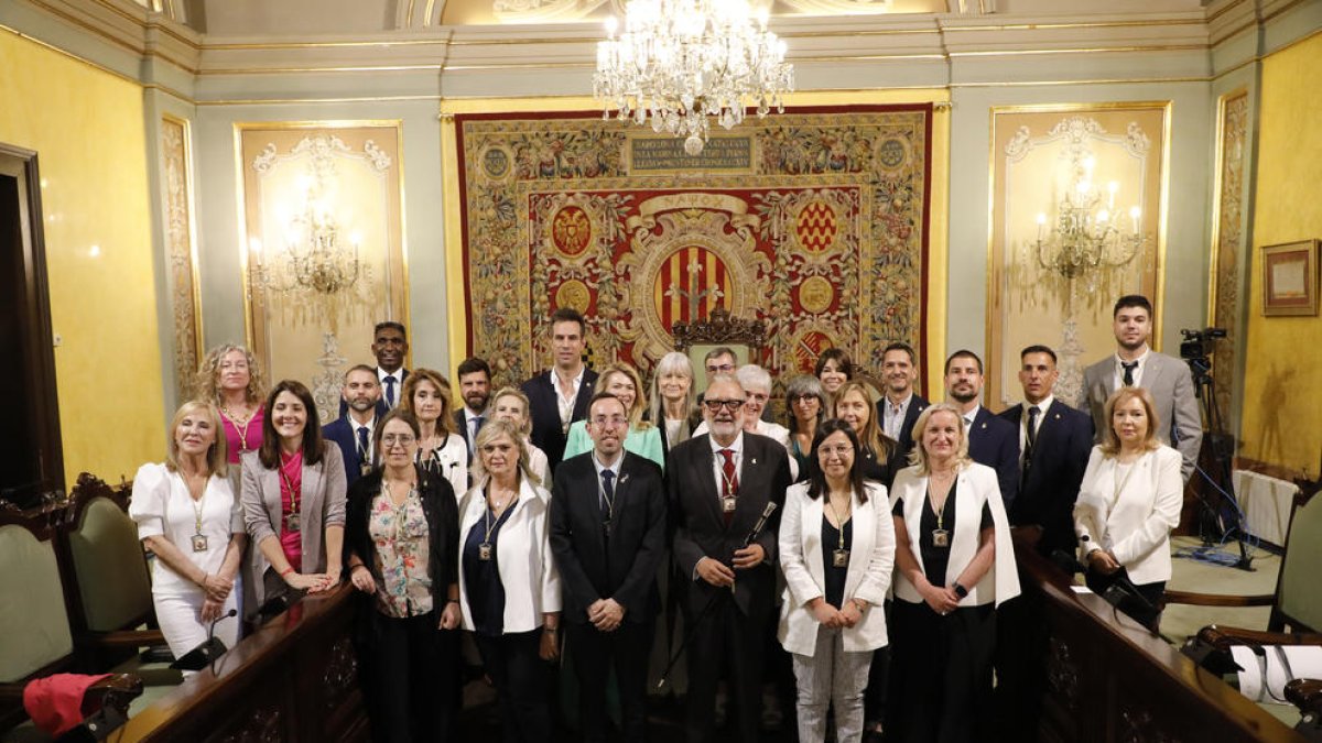Imagen de la constitución del pleno municipal para este mandato, celebrado el pasado 17 de junio.