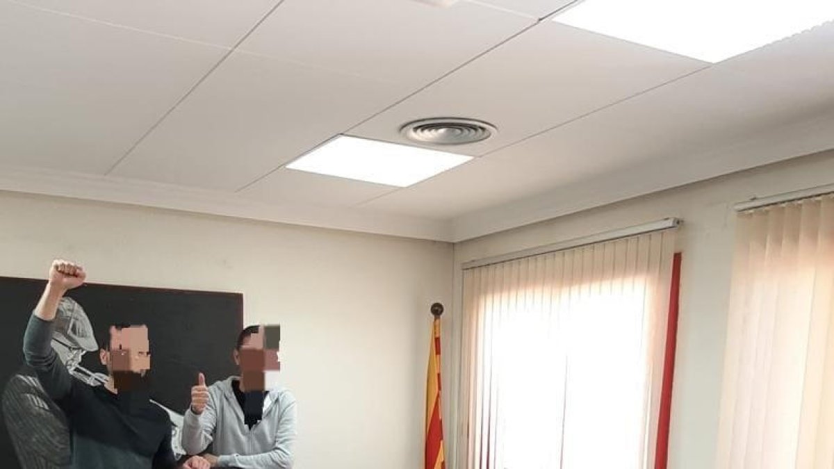Delegats sindicals ahir al Centre Penitenciari Ponent.