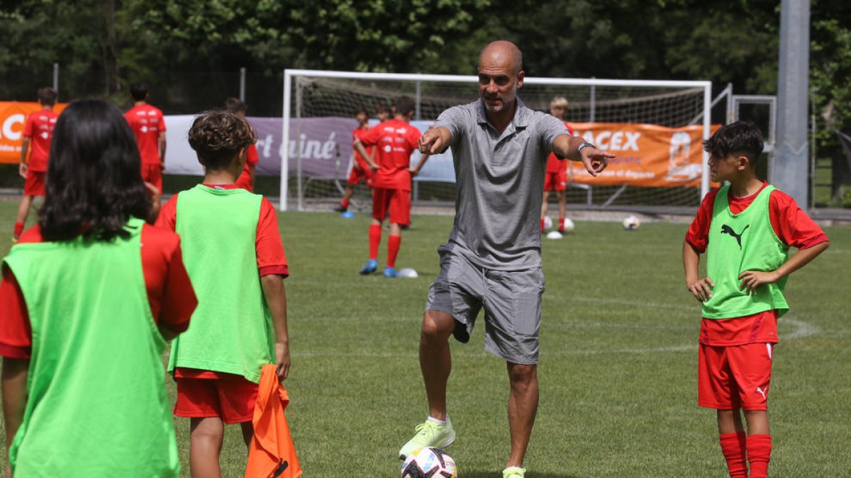 Pep Guardiola al Pep Summer Camp de Rialp