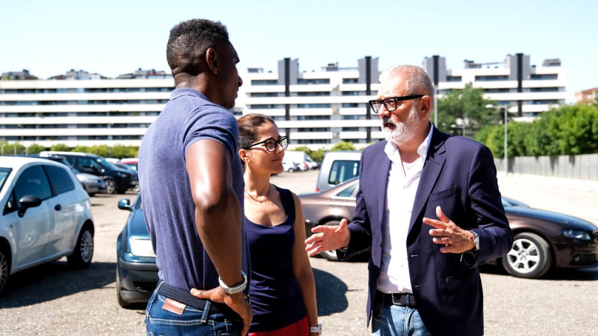 Fèlix Larrosa, Jackson Quiñónez y Cristina Morón, en Cappont.