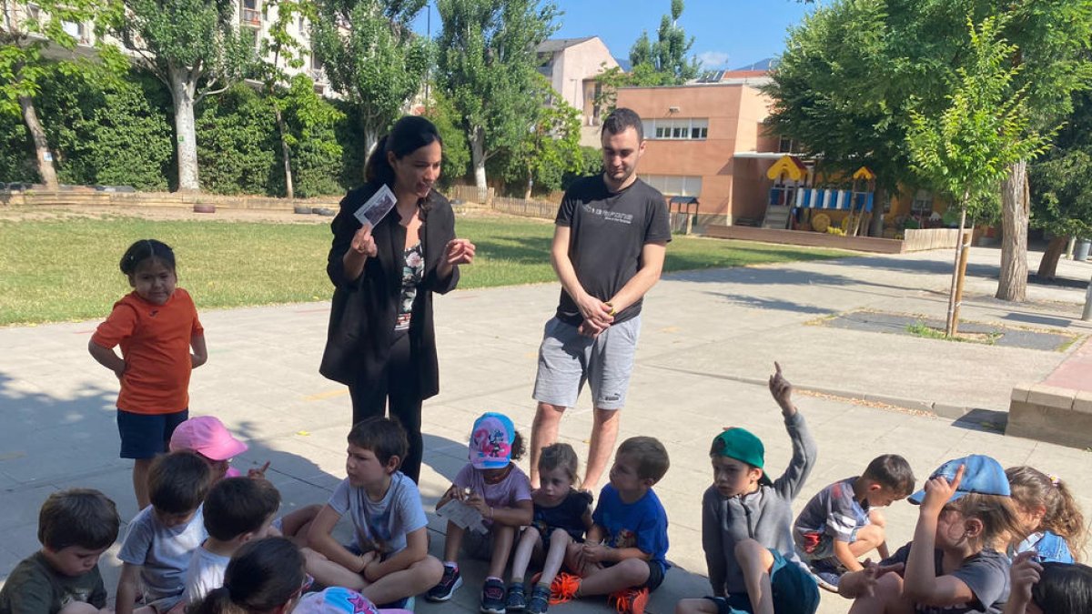 Un centenar de nens i nenes van inaugurar ahir la temporada de casals a la Seu d’Urgell.