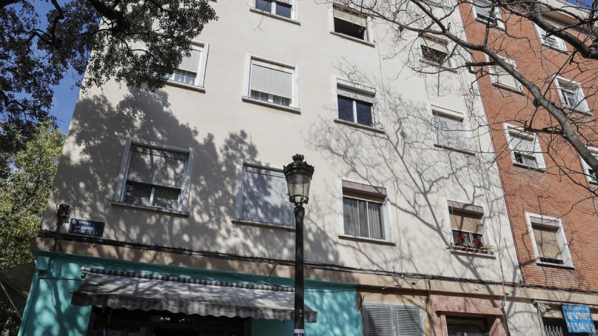 Detenido un hombre por estrangular a su madre en Valencia