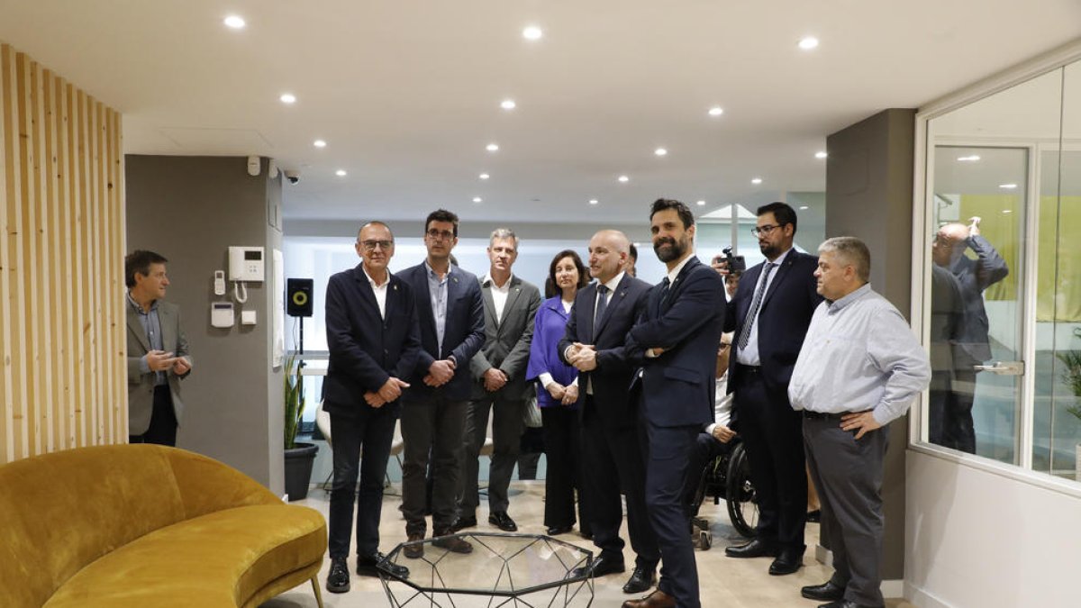 Nova seu d’Enginyers Industrials - El conseller d’Empresa, Roger Torrent, va presidir la inauguració de la nova seu d’Enginyers Industrials de Catalunya a Lleida ahir.