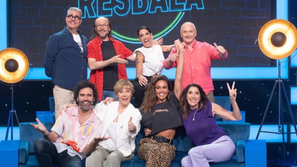 Parte de los concursantes en el show.