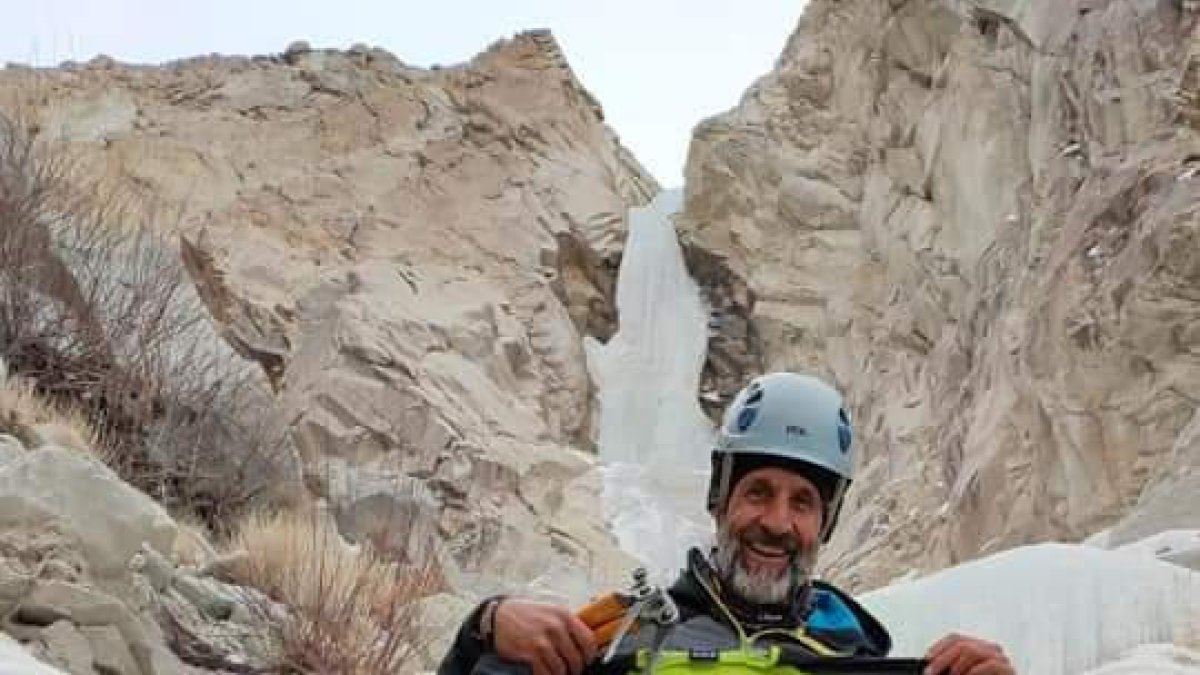 Almarza, amb la samarreta del club de Pardinyes.