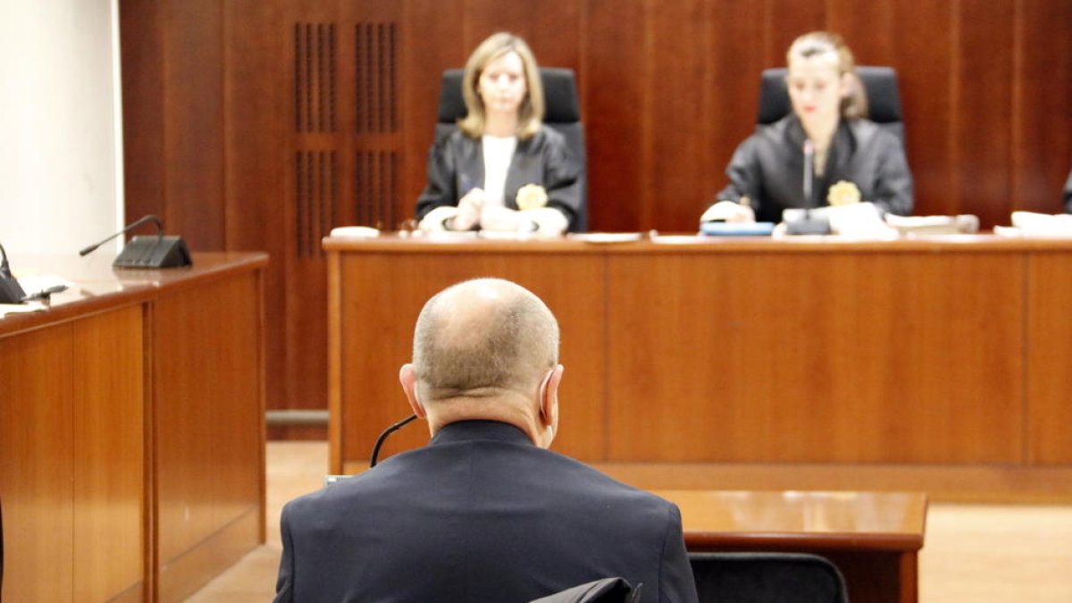 Condemnen a 12 anys de presó l'acusat d'agredir sexualment la neboda des dels 16 als 19 anys a Lleida