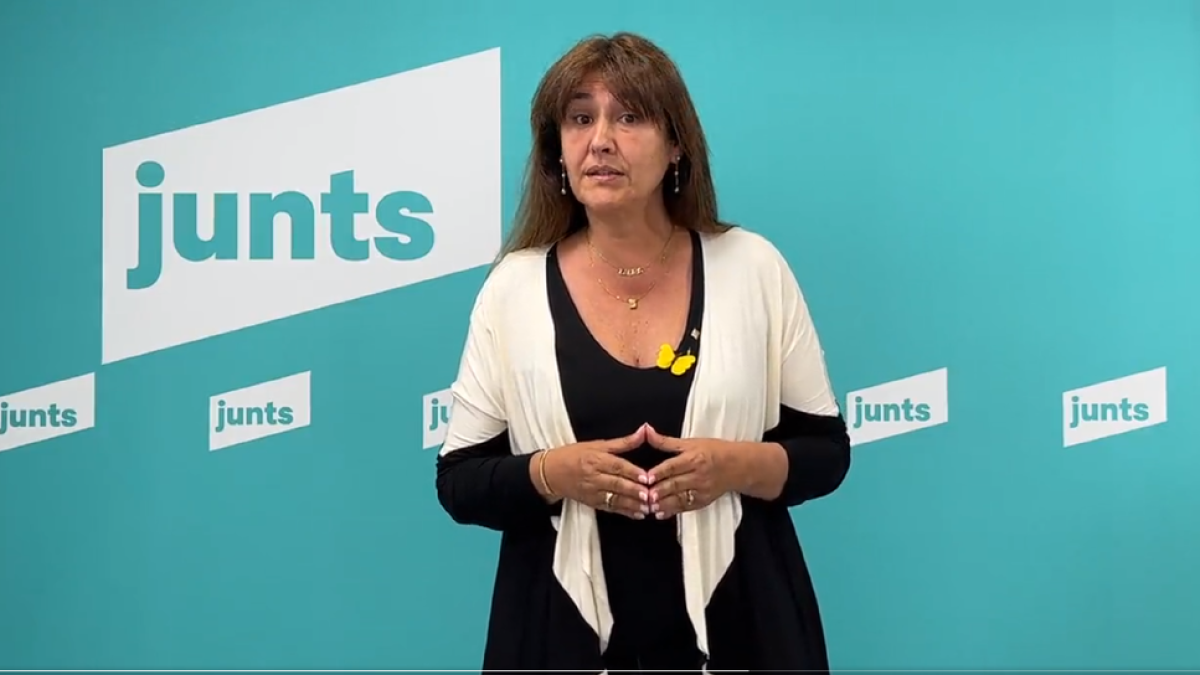 Laura Borràs en un momento de su mensaje donde responde a la propuesta de Aragonès.
