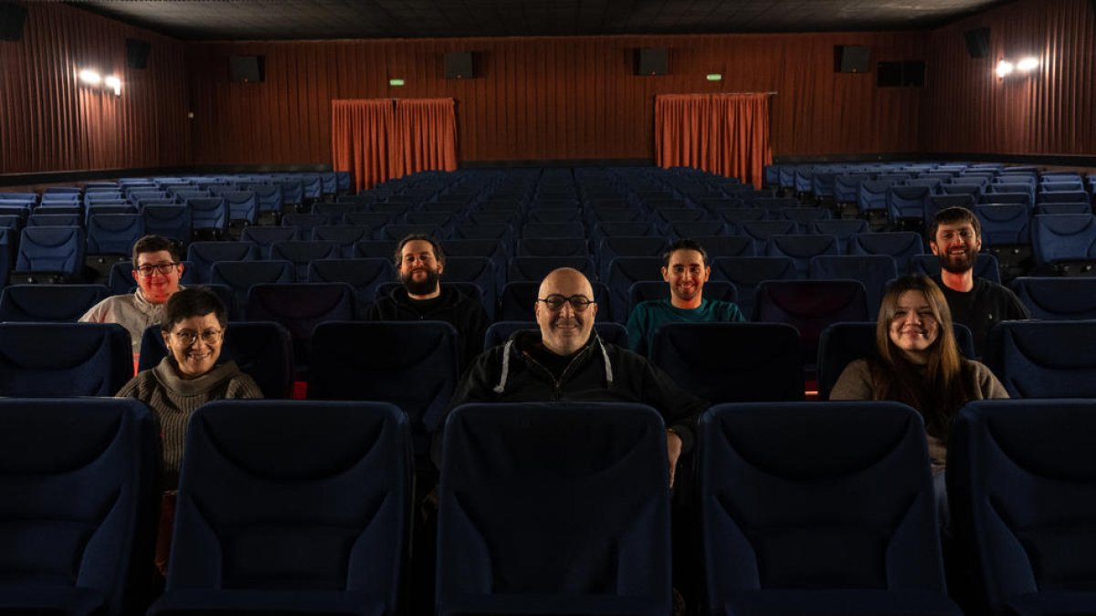 L’equip organitzador del Galacticat, als Cinemes Majèstic.