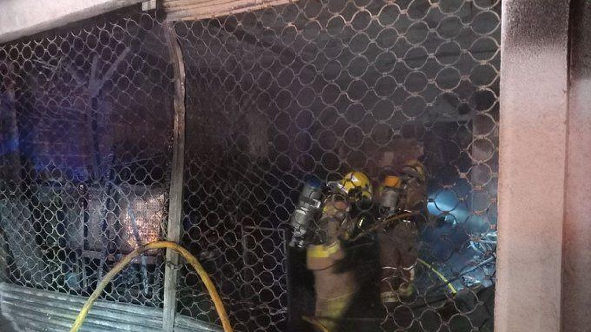 La botiga de Salou afectada per l'incendi.