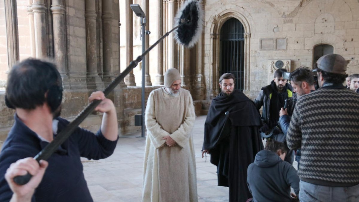 El director Antonio Chavarrías finaliza en la Seu Vella de Lleida el rodaje de su nueva película 'La Abadesa'