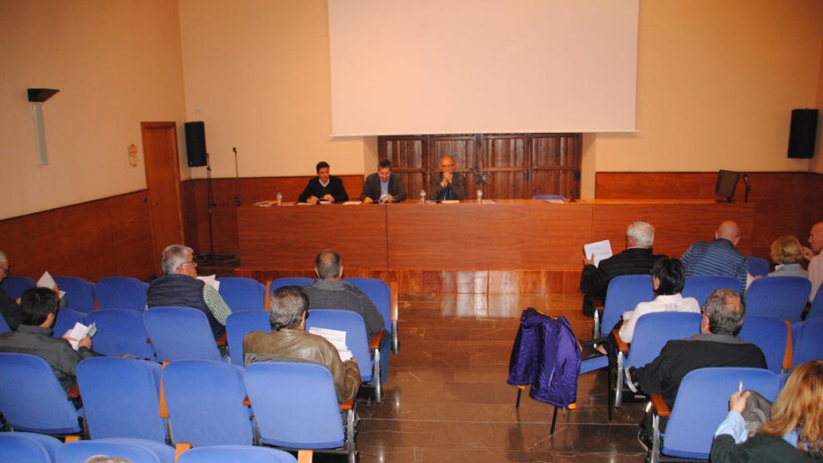 La junta de explotación del Segre se reunió ayer en Mollerussa.