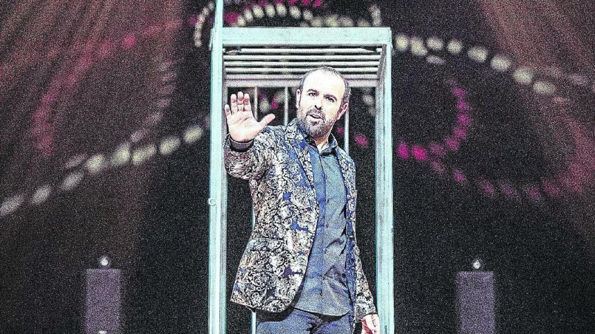 Peyu: «Cal riure's de tot, és molt sa»