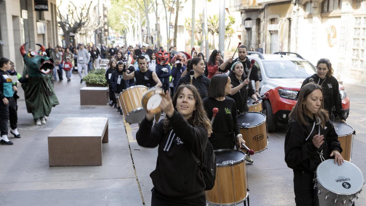 La caminata contó con 250 inscritos y recaudó unos 3.500 euros.