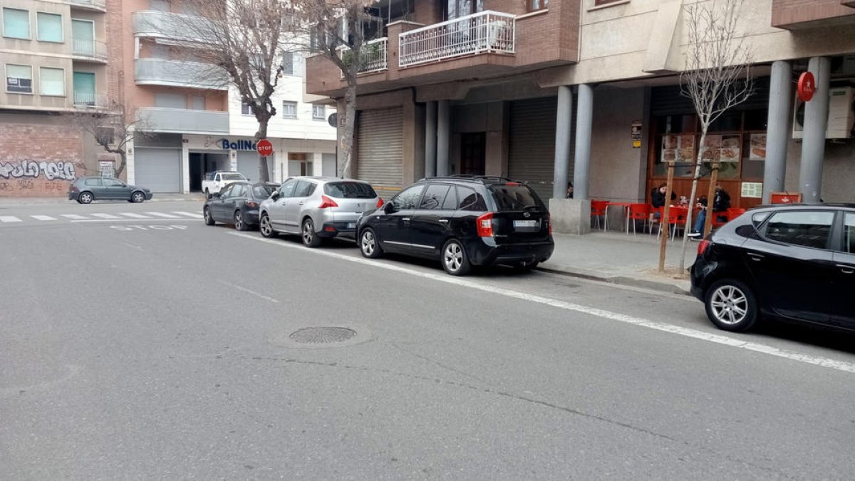 Estaba en el mismo sitio que el coche negro del centro.