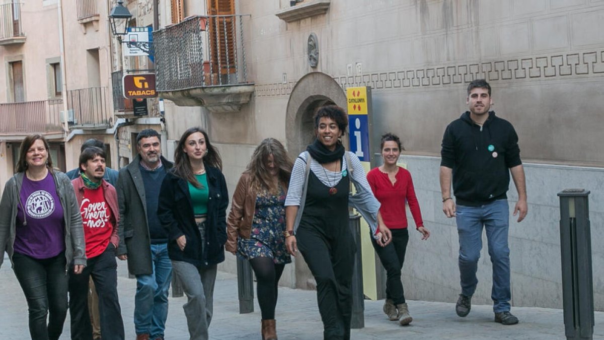 Miembros del partido Capgirem Moià.