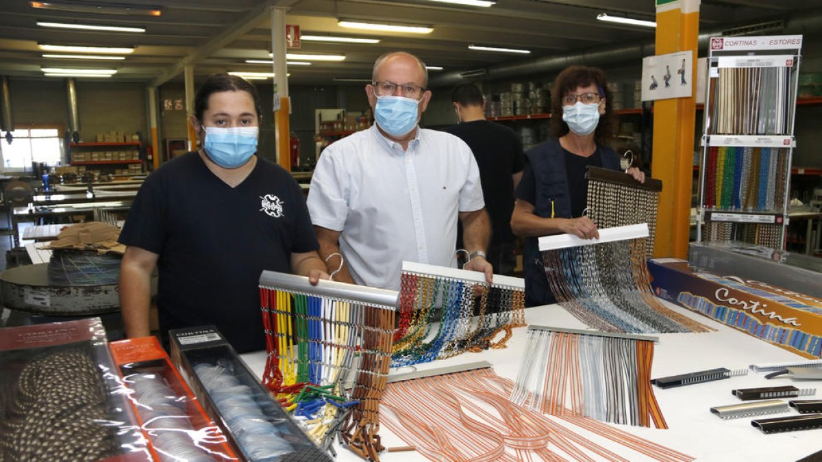Jesús Fernández, Joan Manel Arisa y la responsable Glòria Xifrè.