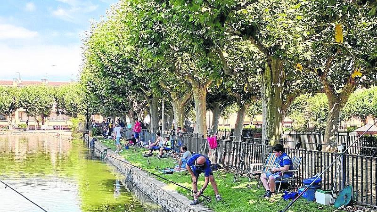 Concurs de pesca al Terrall de les Borges Blanques amb 34 inscrits