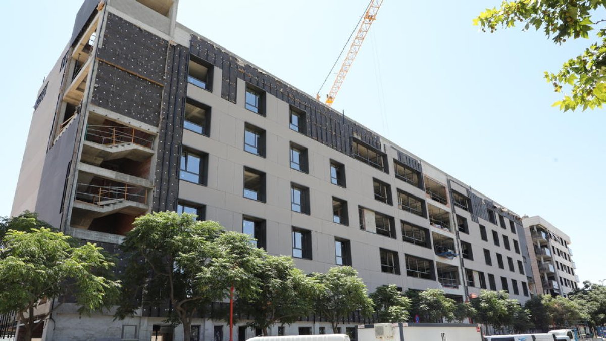 La construcción de la residencia de Clece Vitam en Jaume II ya está muy avanzada.