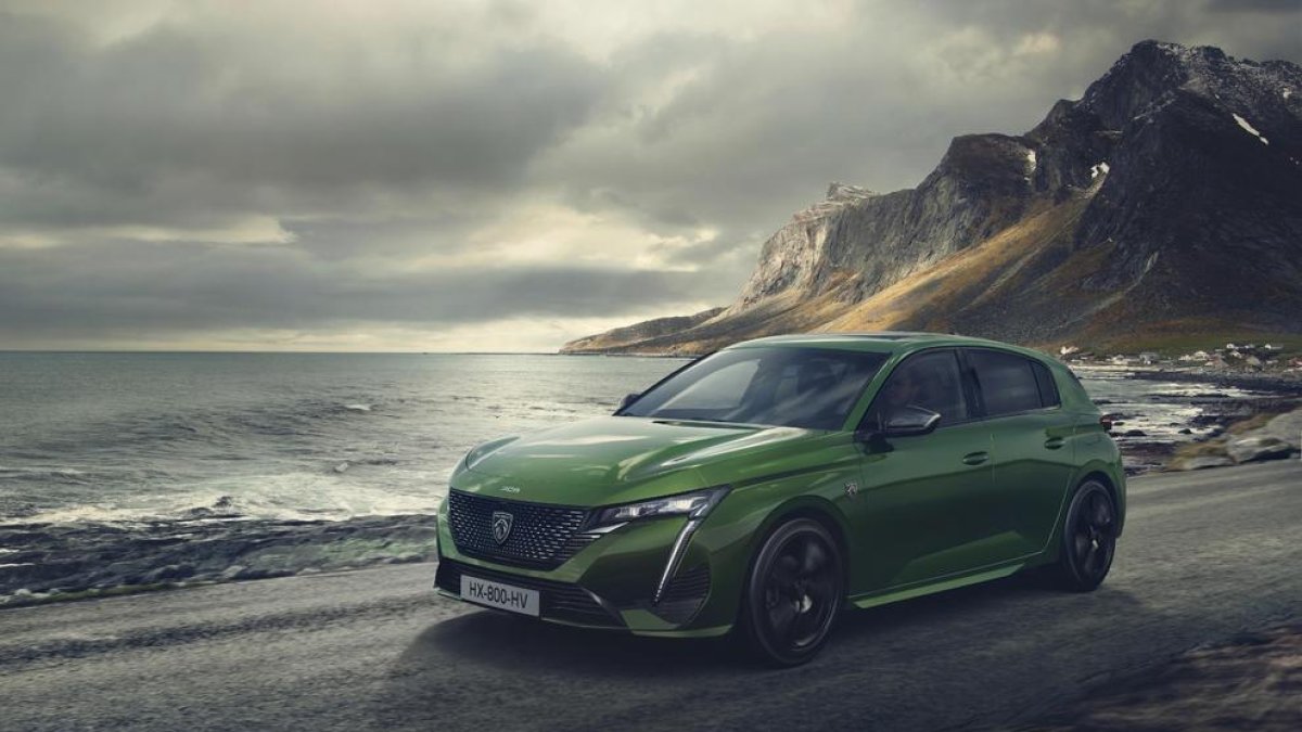 Peugeot ofereix el 308 amb dos mecàniques híbrides endollables