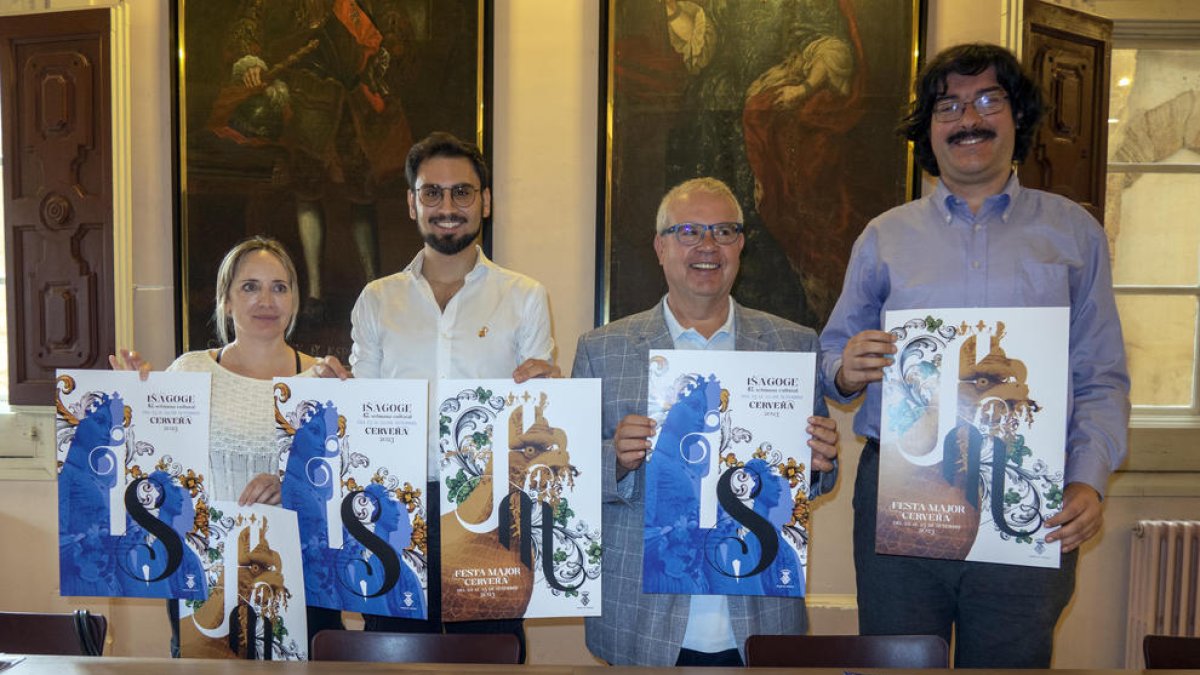 Presentación ayer en el ayuntamiento de Cervera de la Isagoge.