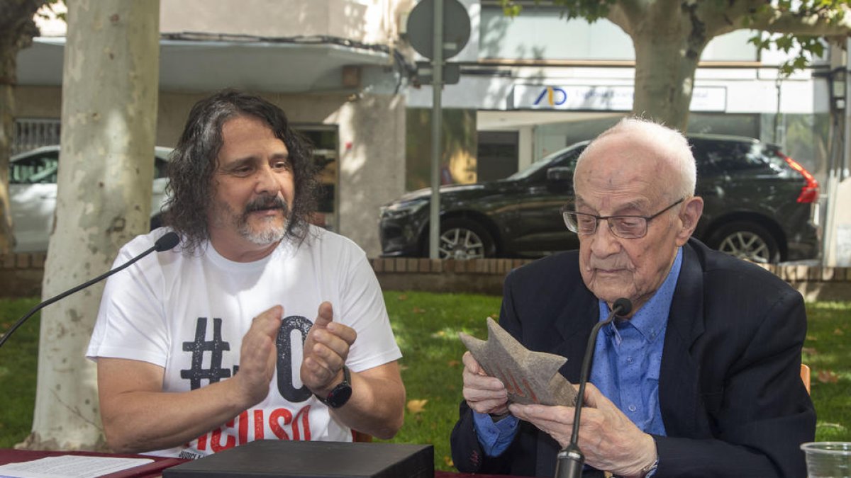 Se reconoció a mosén Climent Forner por su trayectoria.