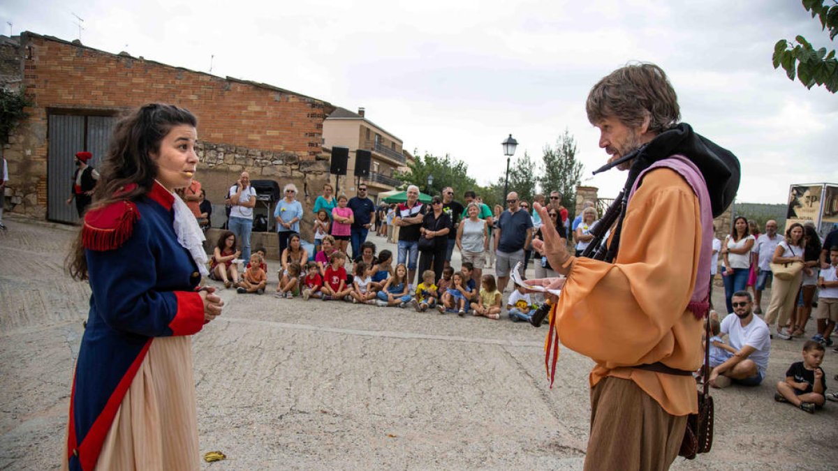 Nombrós públic va seguir ahir els actes de la Fira de Fulleda sobre la figura d’Agustina d’Aragó.