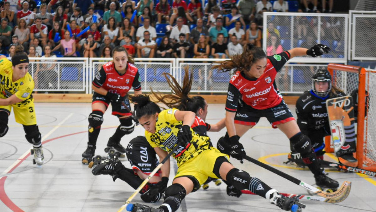 Gimena Gómez, nou fitxatge del Vila-sana, en una acció del partit d’ahir.