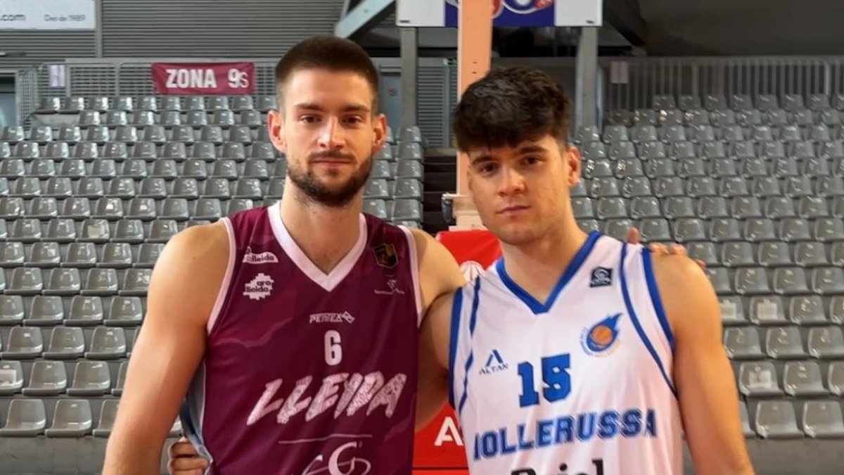 David Cuéllar, del Força Lleida, y Pau Sarrate, del Mollerussa. - FORÇA LLEIDA
