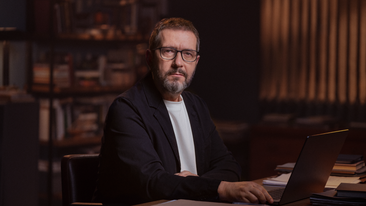 Carles Porta en ‘Luz en la oscuridad’. - MOVISTAR+