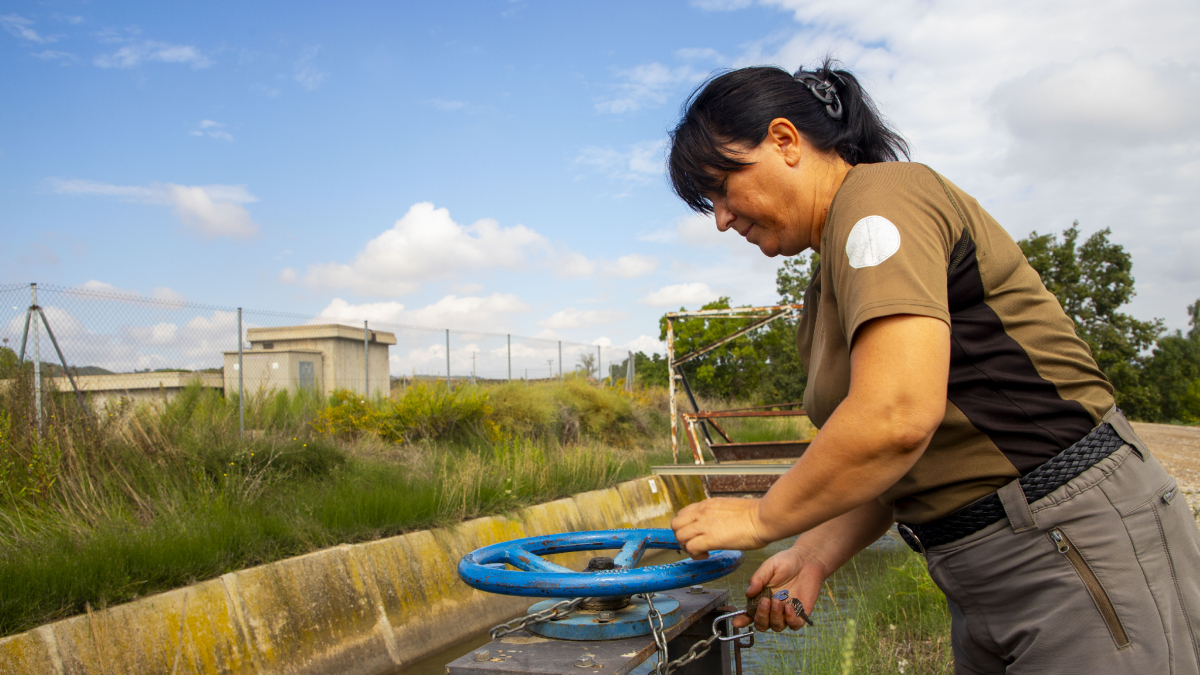 El canal de Pinyana colocó el miércoles casi 500 candados, con los que puso fin a la campaña de riego un mes antes de lo habitual