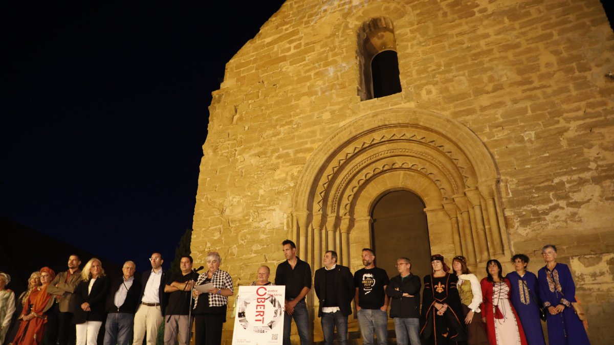 Representants i autoritats van inaugurar una nova edició de l’Obert del Centre Històric. - AMADO FORROLLA