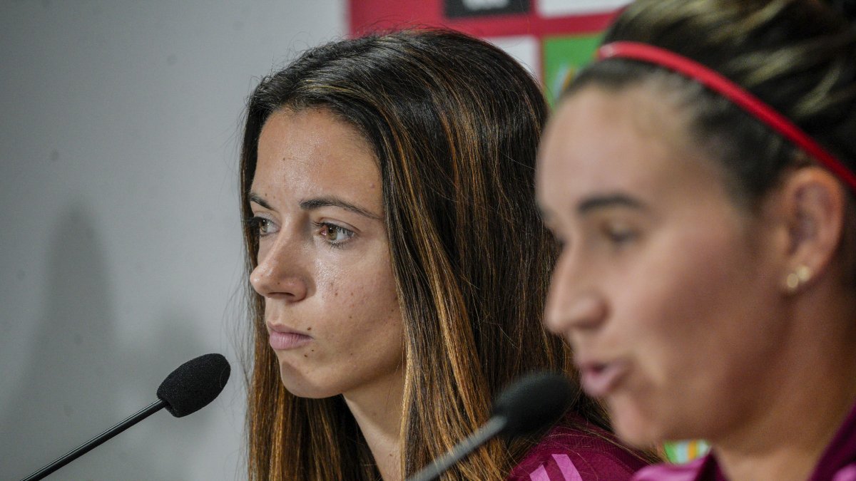 Aitana Bonmatí, ahir durant la roda de premsa en la prèvia de l’Espanya-Suïssa. - EFE/ RAFAEL ALCAIDE
