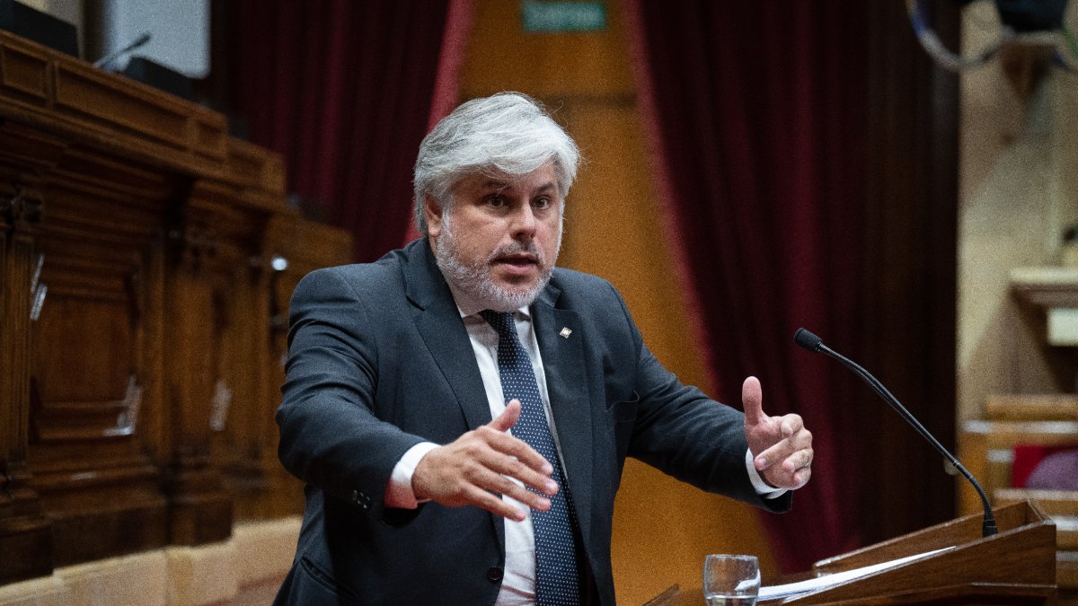 Albert Batet fue el encargado de dar la réplica de Junts a Pere Aragonès. - EUROPA PRESS