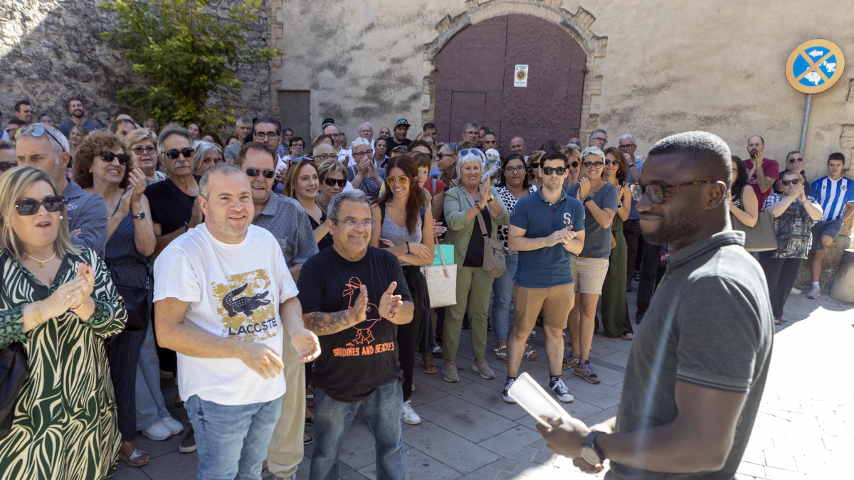 Tanquen botigues a Cervera i 200 persones es manifesten per exigir seguretat ciutadana