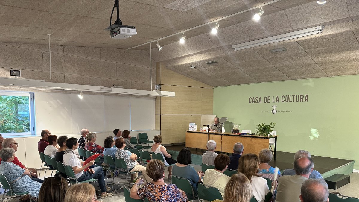 Presentación del nuevo libro de Pep Coll en la biblioteca de Les Borges Blanques - AJUNTAMENT LES BORGES BLANQUES
