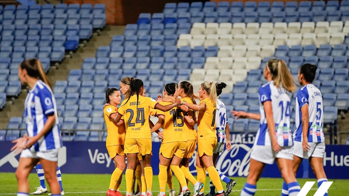 Las jugadoras del Barça celebran uno de sus dos tantos. - FC BARCELONA