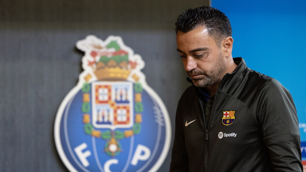 Xavi Hernández, ahir a la sala de premsa de l’estadi Do Dragao de Porto. - EFE