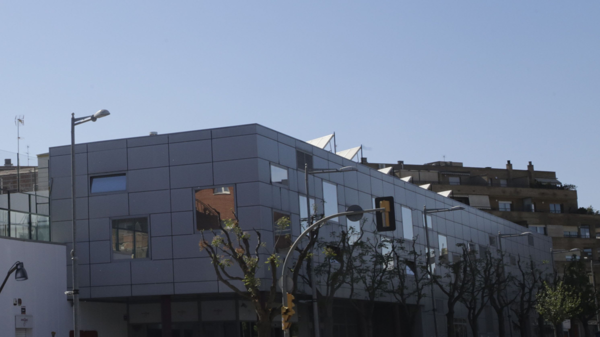 Una vista del pavelló Agnés Gregori, al barri de Balàfia.