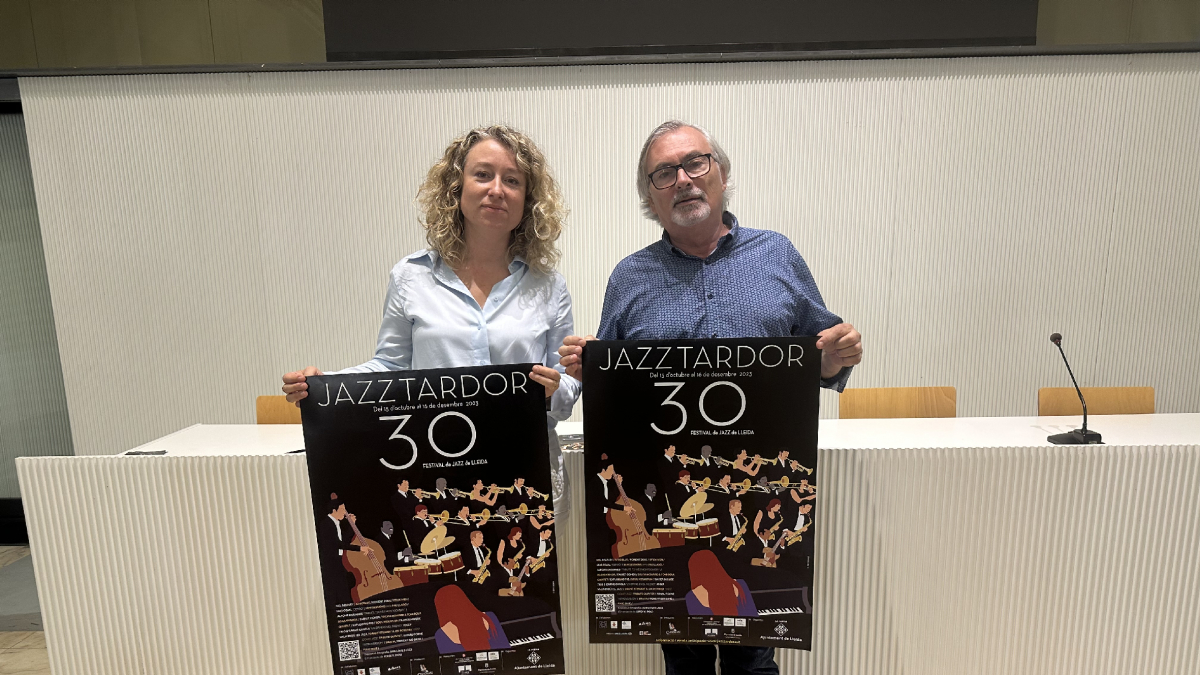 Pilar Bosch y Josep Ramon Jové presentaron ayer el 30 Jazz Tardor. - PAERIA