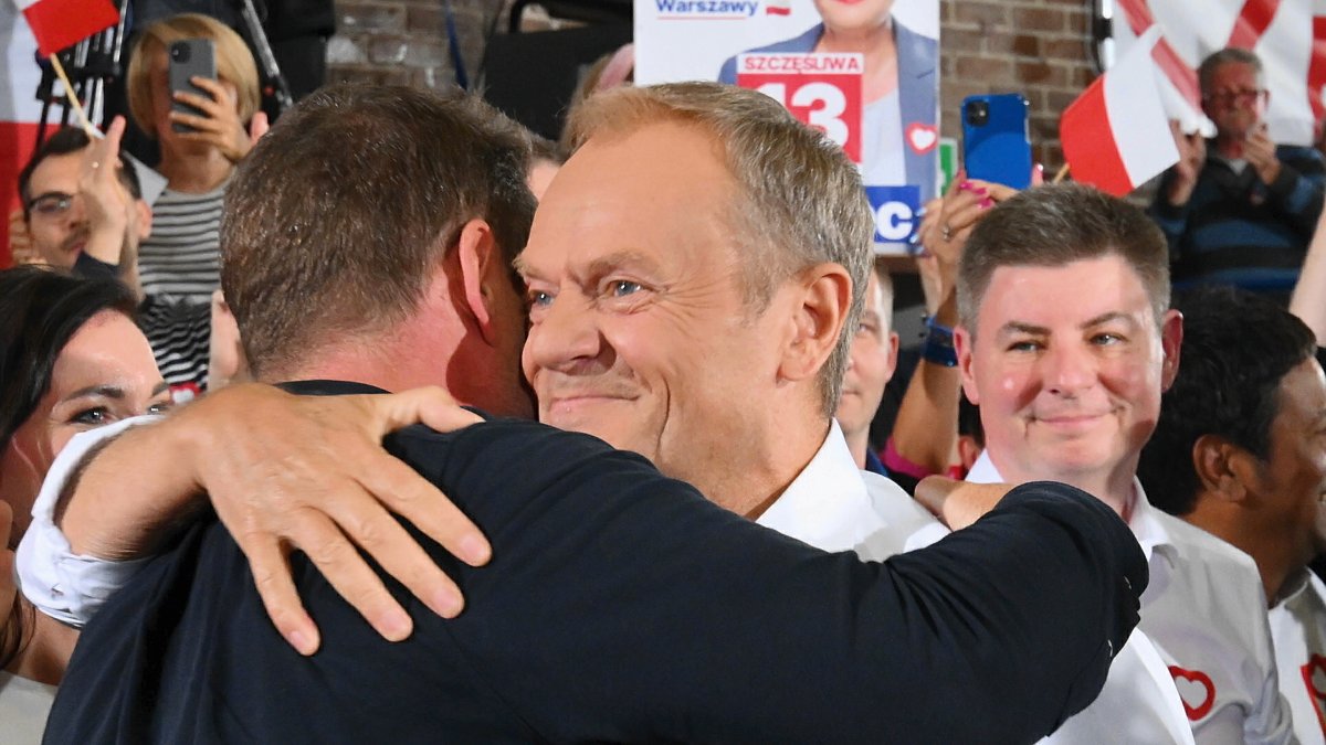 Donald Tusk va proclamar la seua victòria després de conèixer-se els sondejos a peu d’urna. - EUROPA PRESS