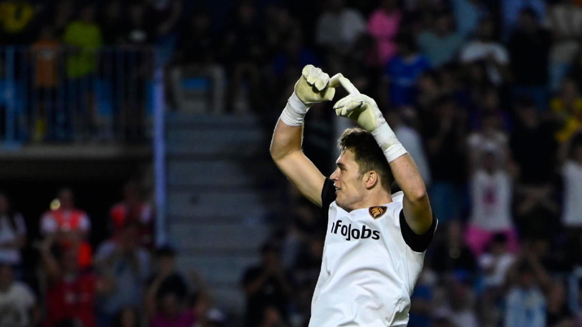 L’Ultimate Móstoles celebra el títol a la gespa de La Rosaleda. - ULTIMATE MÓSTOLES