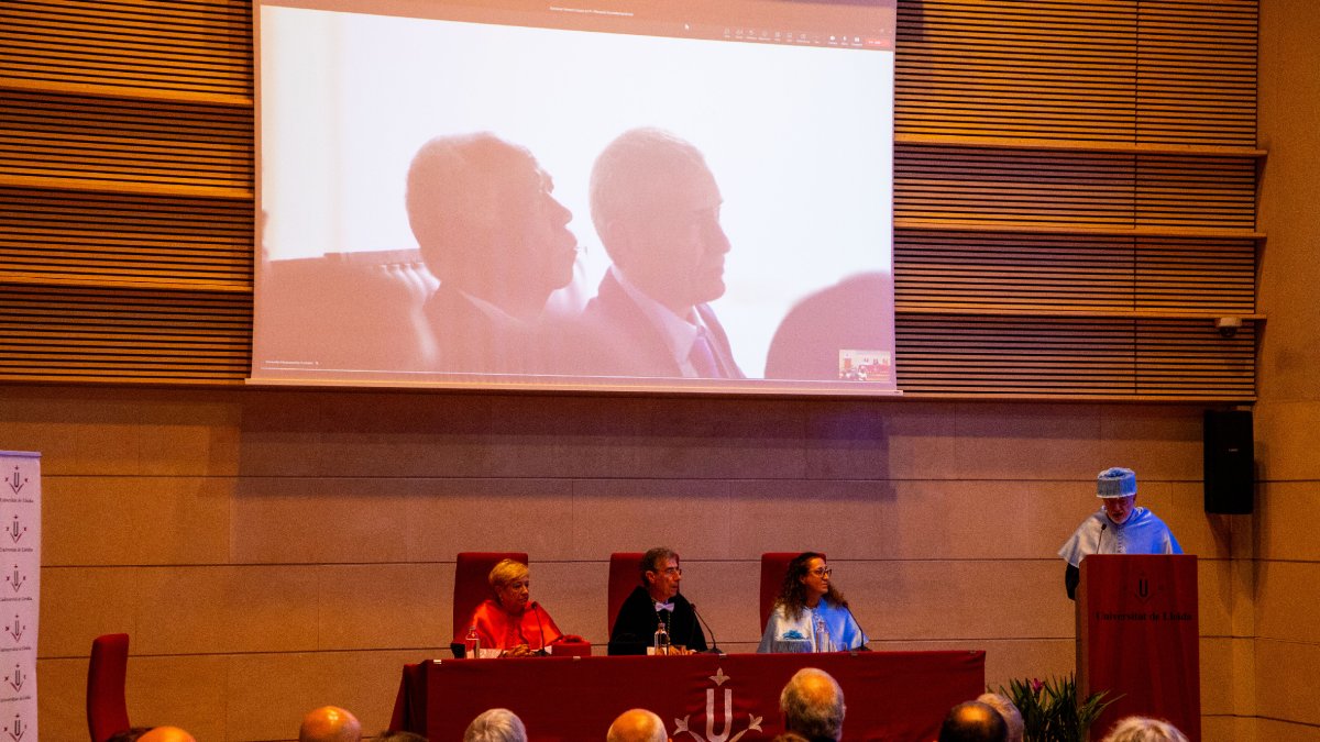 L’acte es va celebrar simultàniament a Lleida i Madagascar. - GERARD HOYAS