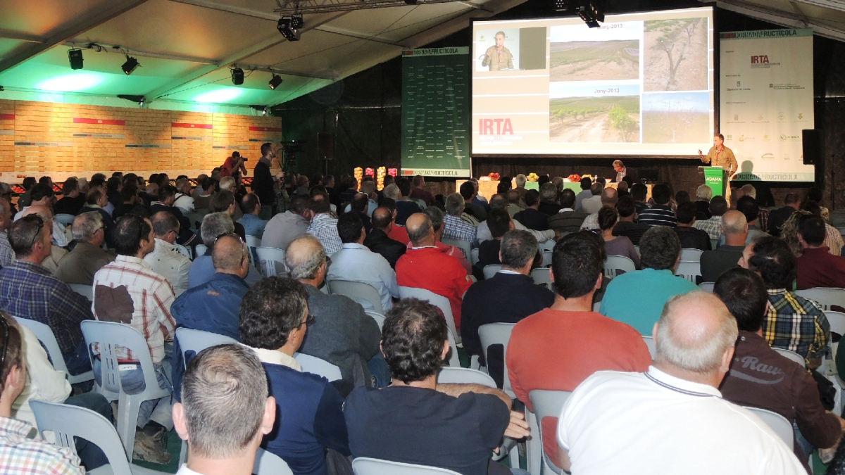 Un moment d’una de les ponències d’ahir en la XXVIII Jornada Fructícola de Mollerussa. - FIRA DE MOLLERUSSA