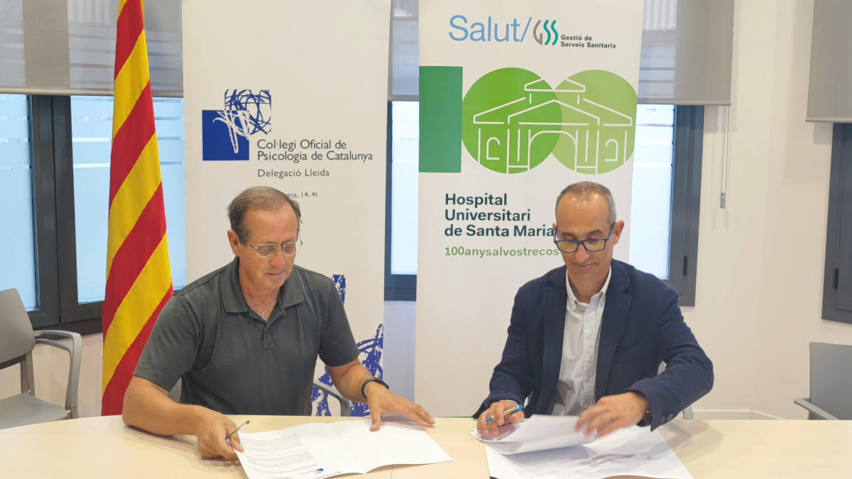 La signatura del conveni entre l'Hospital Santa Maria i el Col·legi de Psicologia
