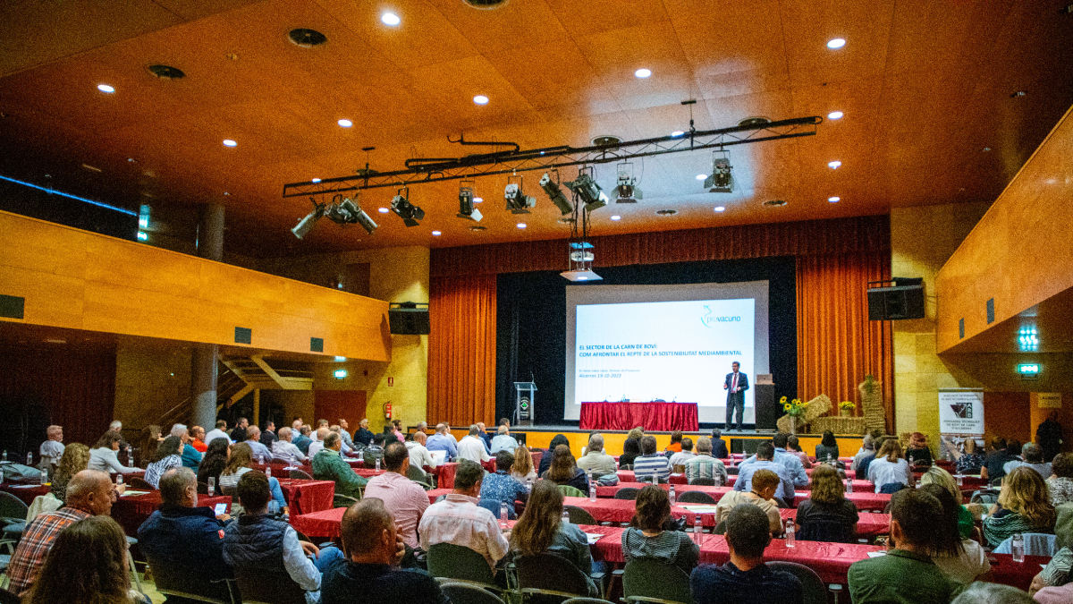Un momento de las XXV jornadas del vacuno de carne de Alcarràs. - GERARD HOYAS