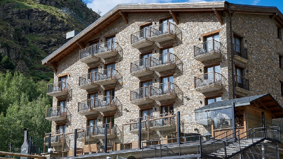 Exterior del Hotel Serras Andorra, en Soldeu.