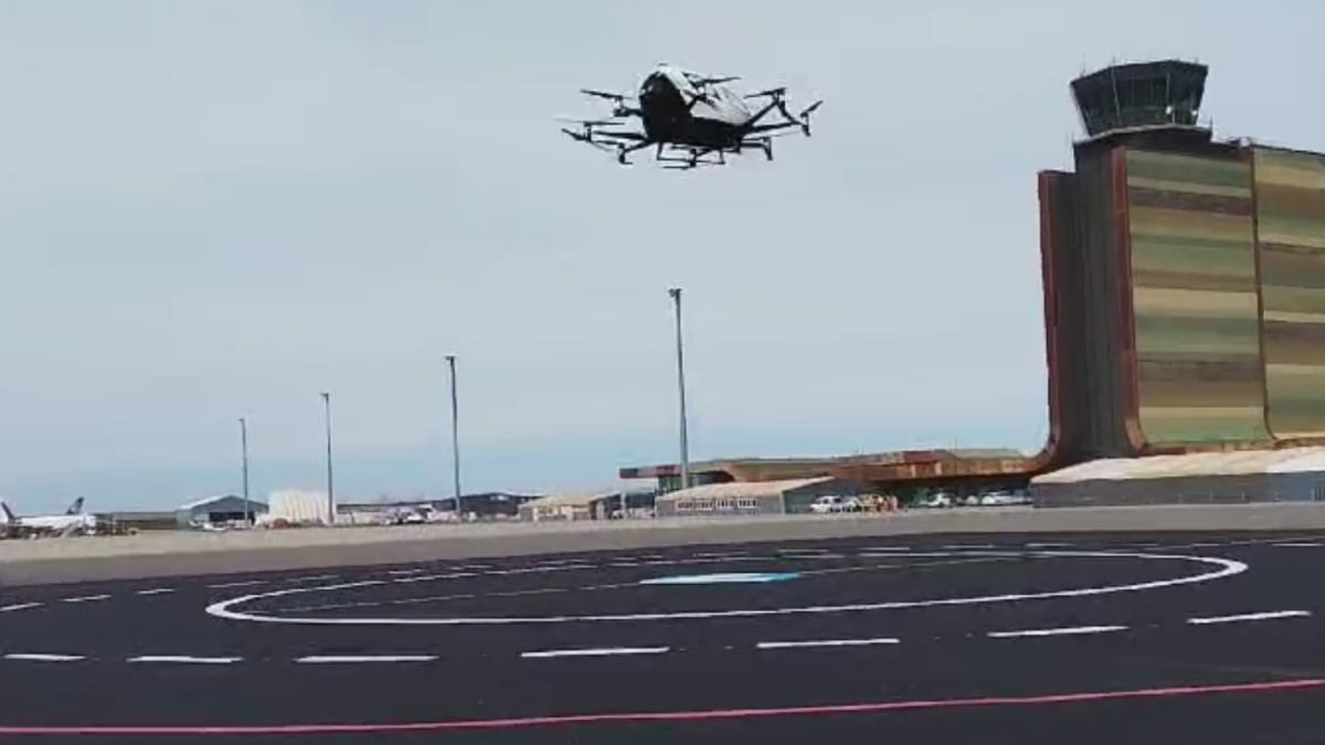 Proves vehicle aeri no tripulat