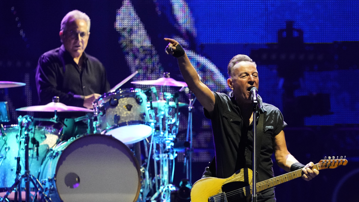 Bruce Springsteen, en el Estadi Olímpic de Barcelona en abril. - EFE