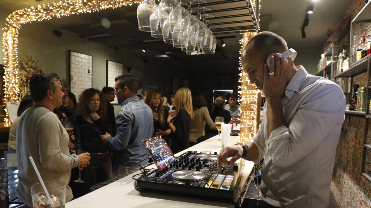 Sesión musical de Rafa Ariño en La Santa con su proyecto 'Girando con...' - AMADO FORROLLA