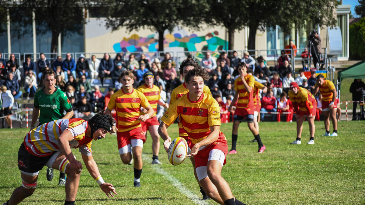 Imatge d’un dels partits de la selecció catalana que va acollir el camp lleidatà diumenge. - ANDREA SÁNCHEZ